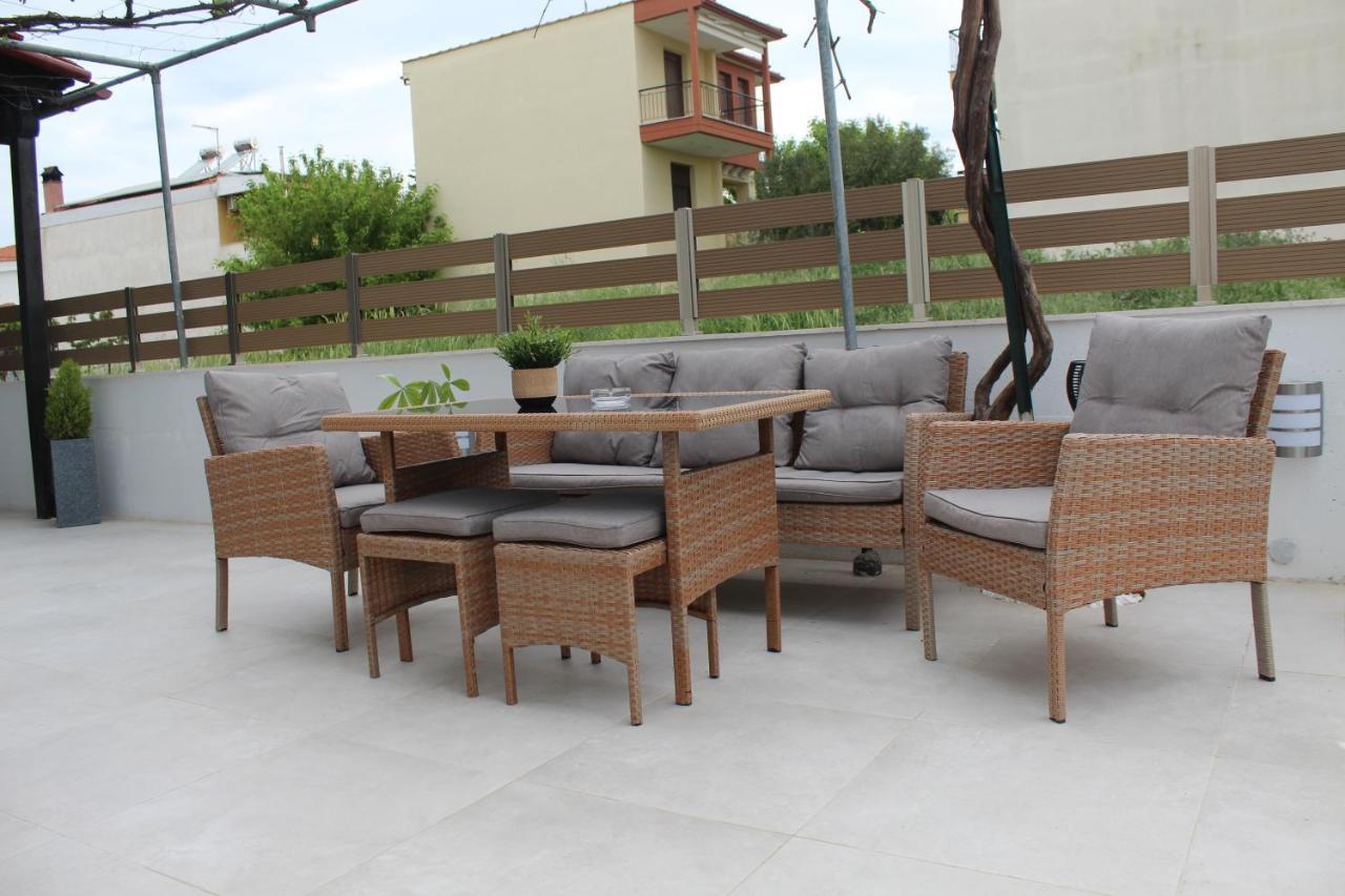 Azure Bliss Suites Nikiti  Exterior photo